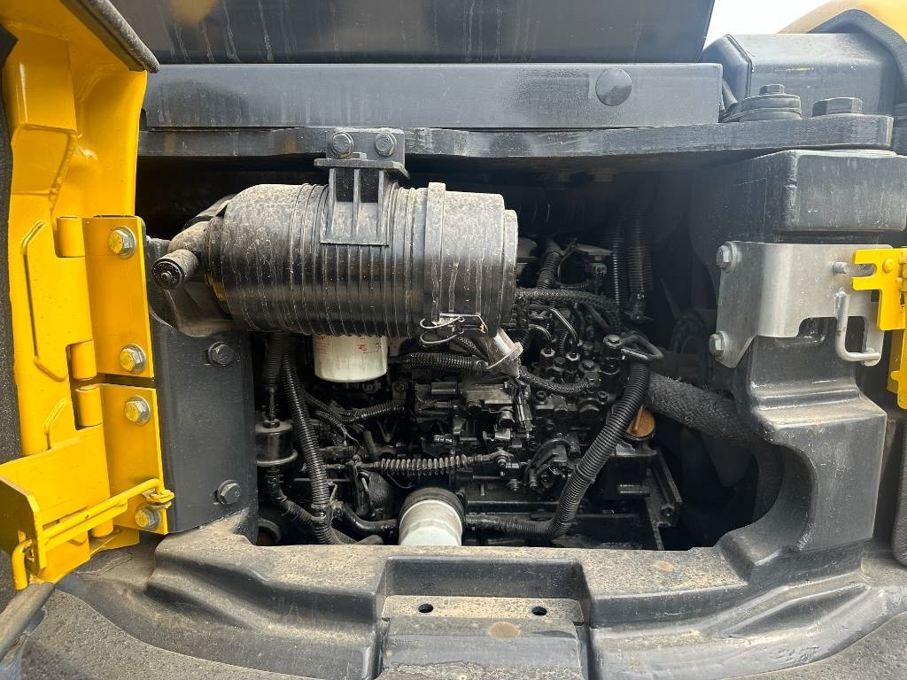 Komatsu PC 40 - Мини-экскаватор: фото 5 Komatsu PC 40 - Мини-экскаватор: фото 5