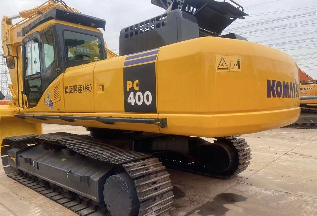 Komatsu PC 400-7 - Гусеничный экскаватор: фото 1 Komatsu PC 400-7 - Гусеничный экскаватор: фото 1