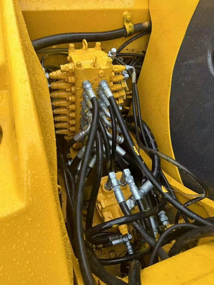 Komatsu PC 60 - Мини-экскаватор: фото 5 Komatsu PC 60 - Мини-экскаватор: фото 5