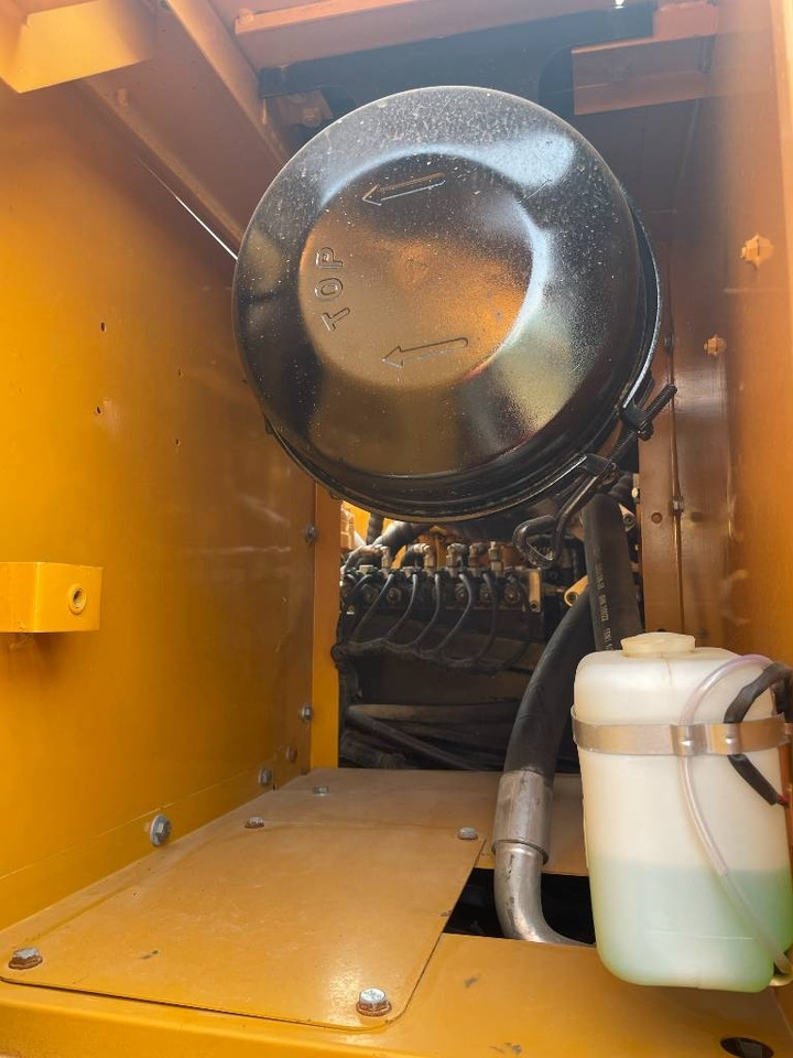 Гусеничный экскаватор Sany SY 235: фото 6 Гусеничный экскаватор Sany SY 235: фото 6