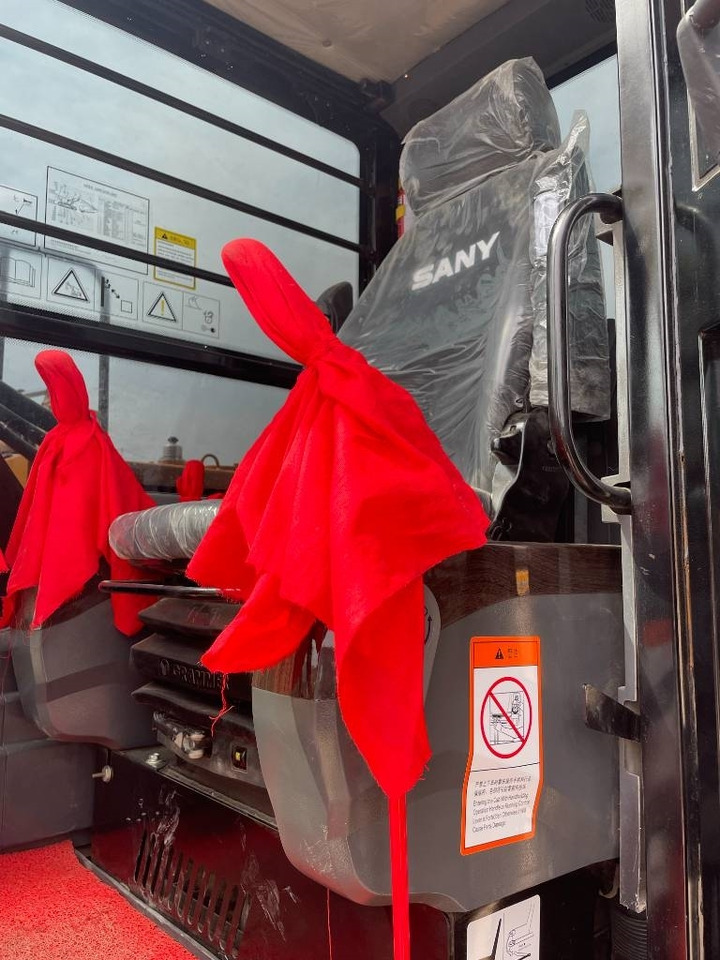 Sany SY 95 C - Гусеничный экскаватор: фото 4 Sany SY 95 C - Гусеничный экскаватор: фото 4