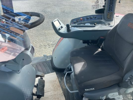 Valtra S293 - Трактор: фото 4 Valtra S293 - Трактор: фото 4