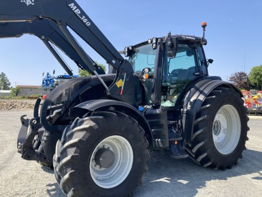 Valtra T215 DIRECT - Трактор: фото 1 Valtra T215 DIRECT - Трактор: фото 1