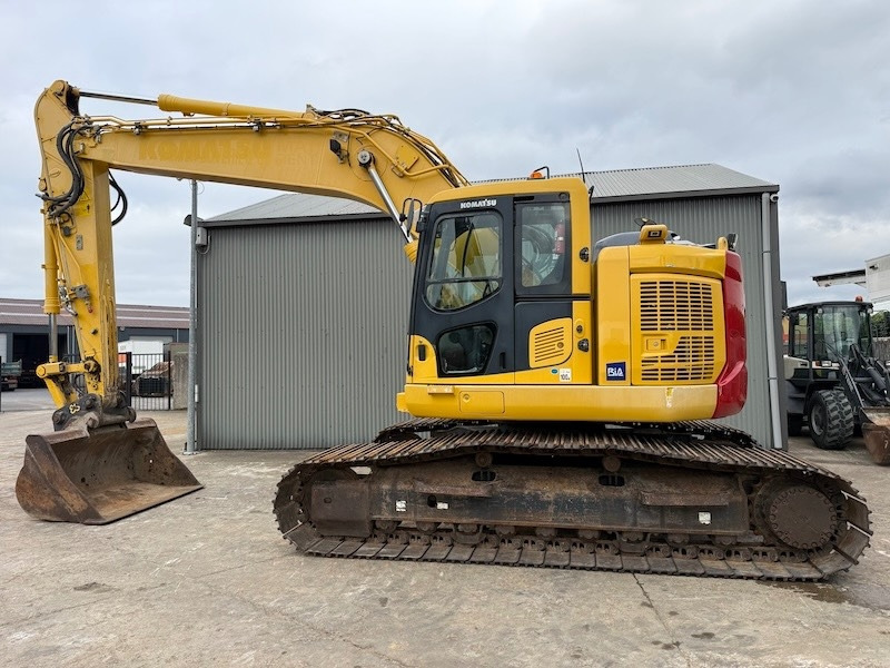 Komatsu PC 228 USLC-11 - Гусеничный экскаватор: фото 1 Komatsu PC 228 USLC-11 - Гусеничный экскаватор: фото 1