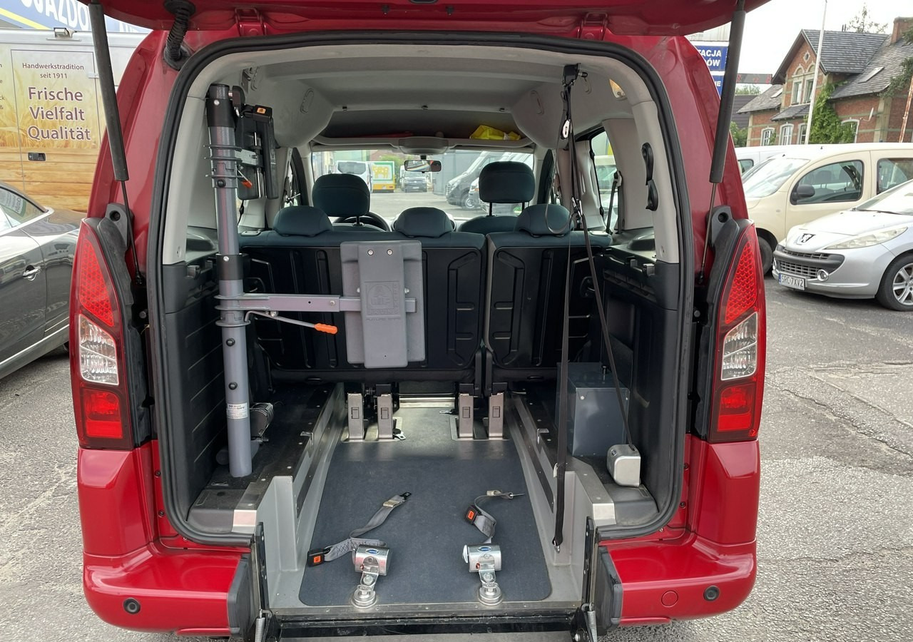 Легковой автомобиль Citroen Berlingo II Berlingo 1.6 do przewozu Niepełnosprawnych inwalida rampa 2018: фото 8 Легковой автомобиль Citroen Berlingo II Berlingo 1.6 do przewozu Niepełnosprawnych inwalida rampa 2018: фото 8