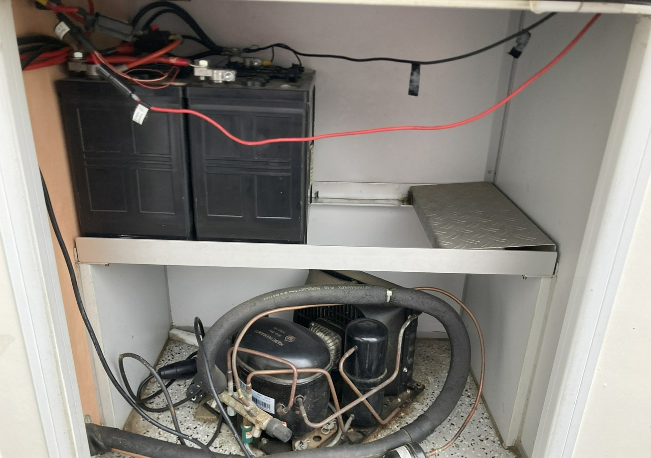 Торговый грузовик Citroen Jumper Autosklep 4X4 pieczy Gastronomiczny Food Truck Foodtruck sklep bar: фото 14