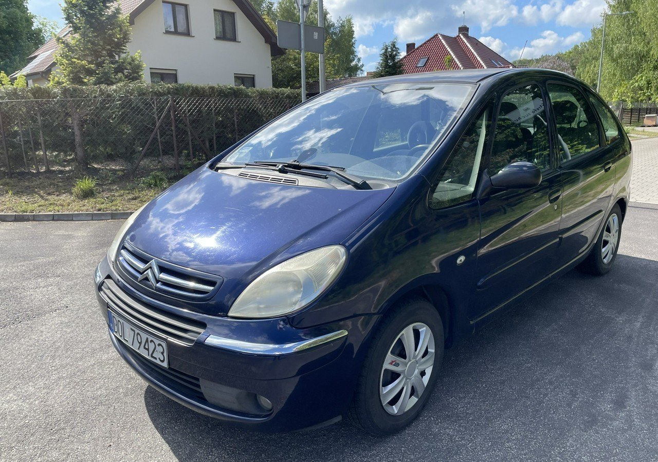 Citroen Xsara Picasso Citroen Xsara Picasso 1.6HDI-110KM Klima tempomat 2006 - Легковой автомобиль: фото 2 Citroen Xsara Picasso Citroen Xsara Picasso 1.6HDI-110KM Klima tempomat 2006 - Легковой автомобиль: фото 2