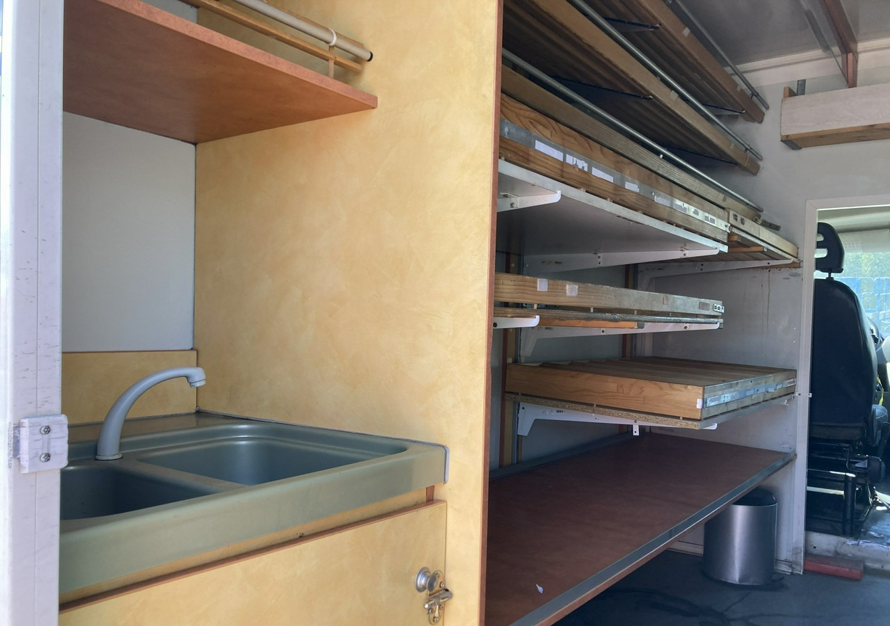 Fiat Ducato Autosklep pieczywa sklep Bar Gastronomiczny Food Truck Foodtruck 200 - Торговый грузовик: фото 3 Fiat Ducato Autosklep pieczywa sklep Bar Gastronomiczny Food Truck Foodtruck 200 - Торговый грузовик: фото 3