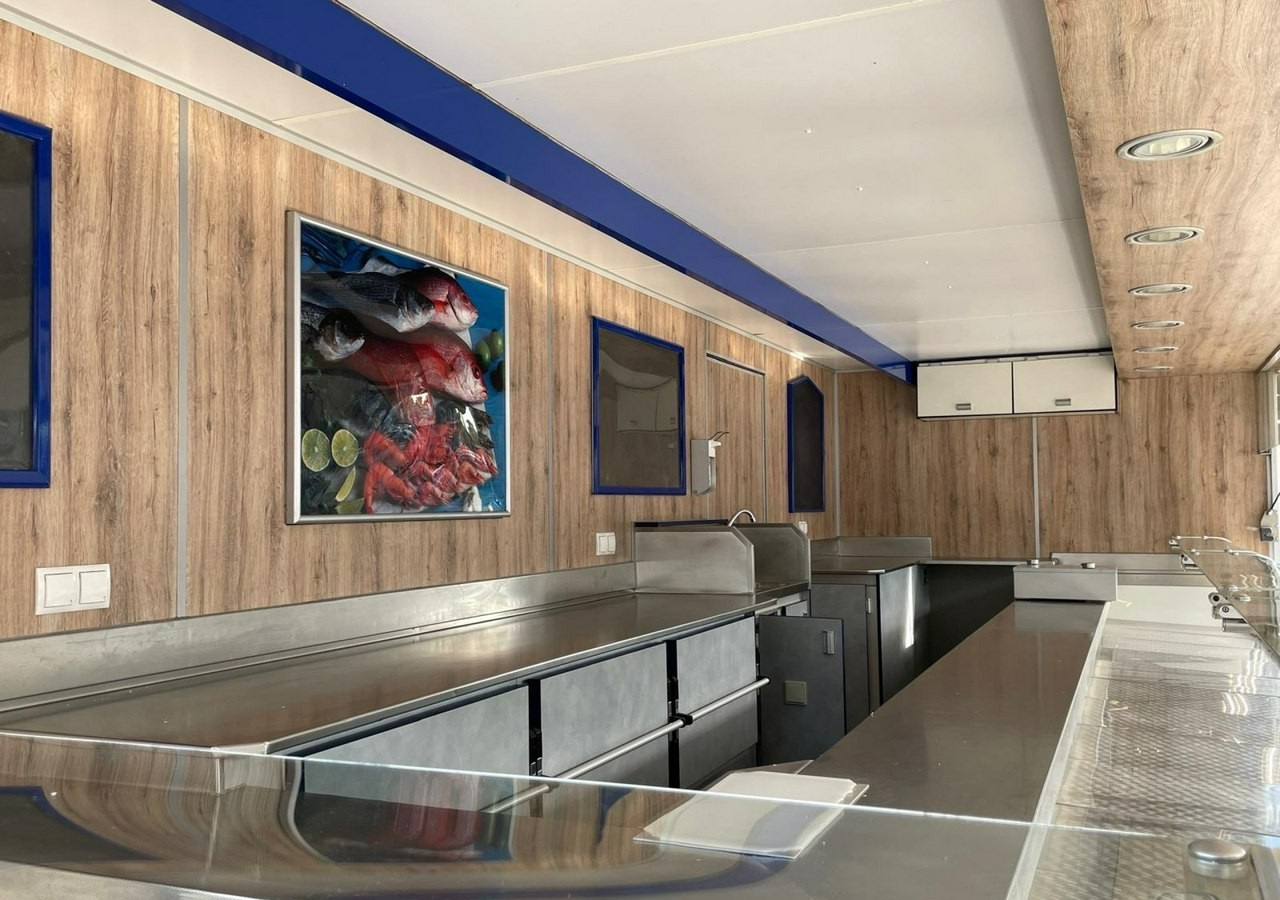 Fiat Ducato Autosklep wędlin Gastronomiczna food truck foodtruck sklep Borco 201 - Торговый грузовик: фото 3 Fiat Ducato Autosklep wędlin Gastronomiczna food truck foodtruck sklep Borco 201 - Торговый грузовик: фото 3