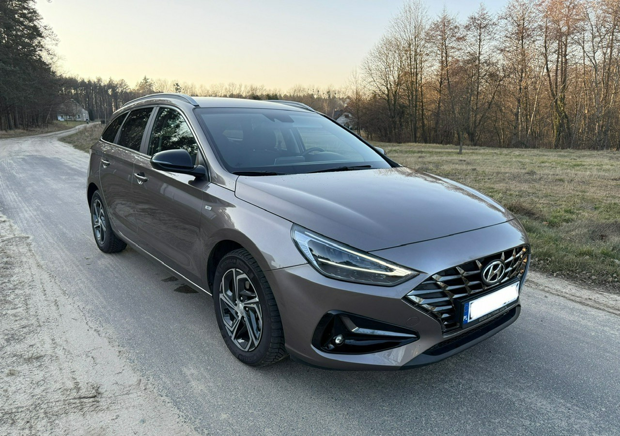Hyundai i30 II Hyundai i30 1.5T-GDI160KM SMART PLUS +LED Salon PL-Gwarancja 2028 - Легковой автомобиль: фото 1 Hyundai i30 II Hyundai i30 1.5T-GDI160KM SMART PLUS +LED Salon PL-Gwarancja 2028 - Легковой автомобиль: фото 1