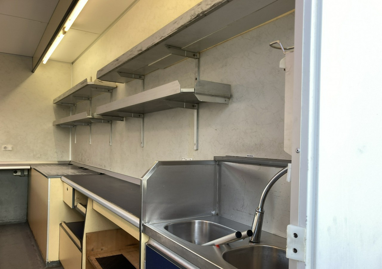 Inna Autosklep wędl Gastronomiczna food truck foodtruck sklep 2005 Przycze Autosklep wędli Gastronomiczna food truck foodtruck sklep 20 - Торговый прицеп: фото 4 Inna Autosklep wędl Gastronomiczna food truck foodtruck sklep 2005 Przycze Autosklep wędli Gastronomiczna food truck foodtruck sklep 20 - Торговый прицеп: фото 4