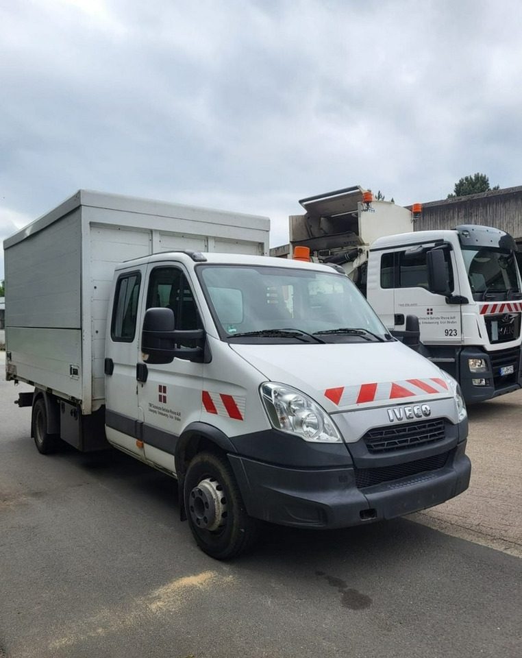 Iveco Inny Iveco Iveco 70C15 Wywrotka 3-strony Doka Dokka 6-osob 2013 - Малотоннажный самосвал: фото 1 Iveco Inny Iveco Iveco 70C15 Wywrotka 3-strony Doka Dokka 6-osob 2013 - Малотоннажный самосвал: фото 1