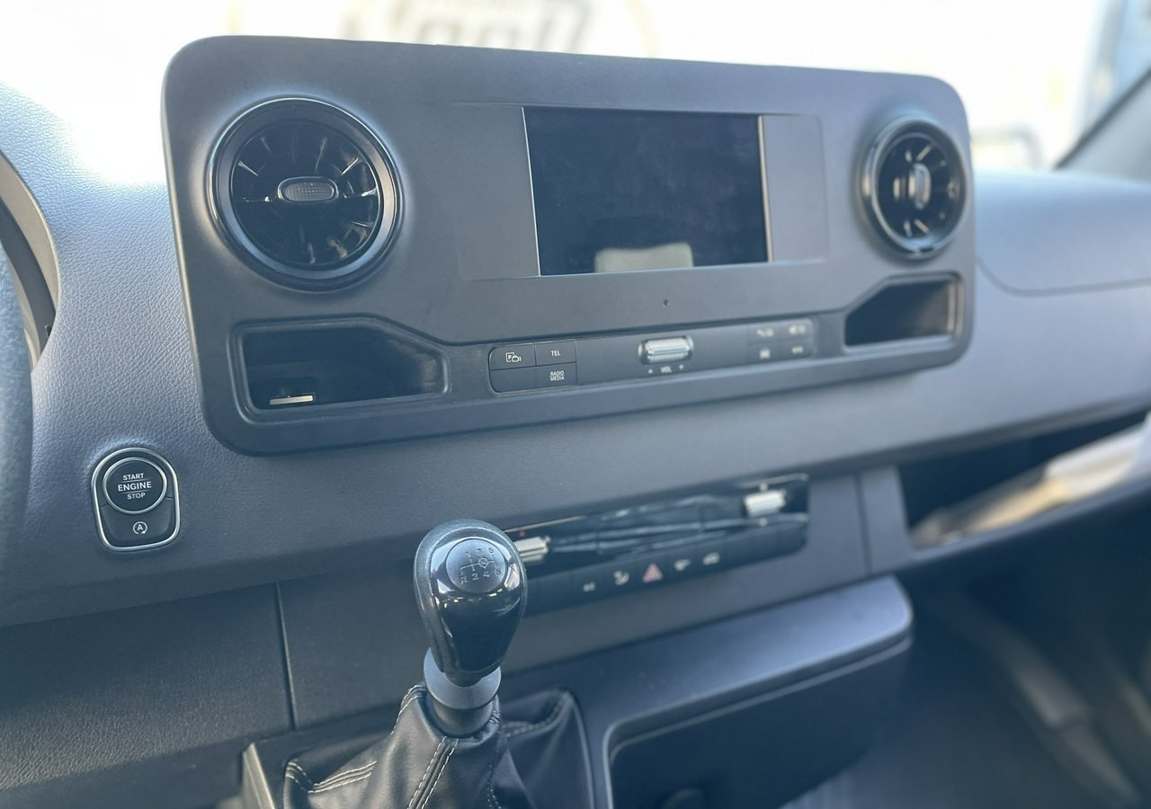 Mercedes-Benz Sprinter Sprinter 317 CDI MAX Klima Navi Kmera Model 2022 - Цельнометаллический фургон: фото 5 Mercedes-Benz Sprinter Sprinter 317 CDI MAX Klima Navi Kmera Model 2022 - Цельнометаллический фургон: фото 5