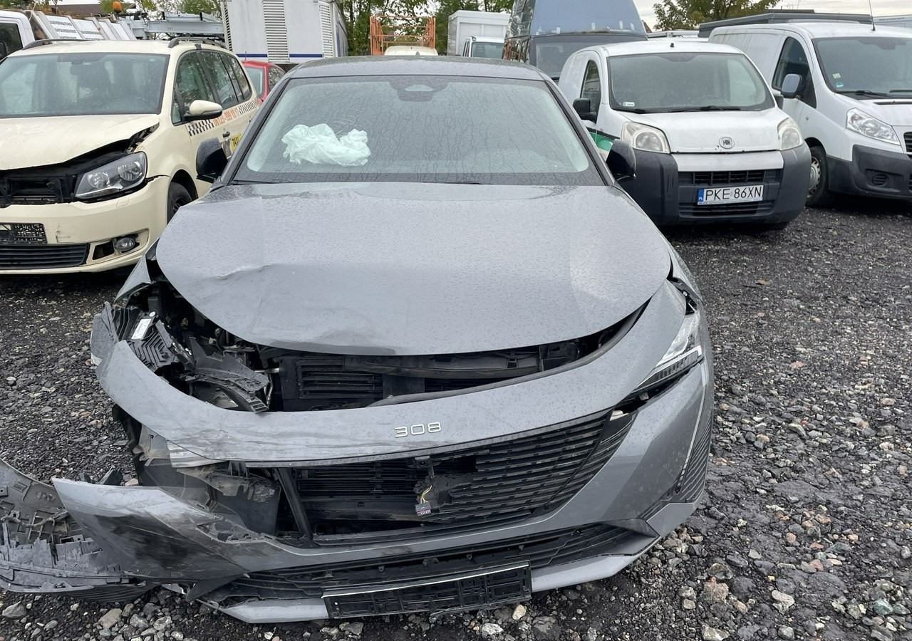 Универсал Peugeot 308 P5 Peugeot 308 1.5-131KM BlueHDi Allure Pack S&S EAT8 Salon PL 2024: фото 8 Универсал Peugeot 308 P5 Peugeot 308 1.5-131KM BlueHDi Allure Pack S&S EAT8 Salon PL 2024: фото 8