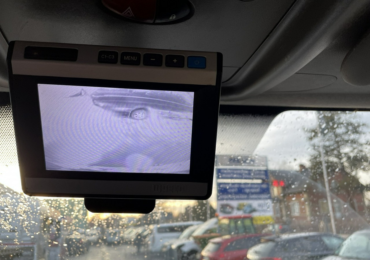 Торговый грузовик Renault Master Autosklep Wędlin Gastronomiczny Food Truck Foodtruck sklep BORCO 201: фото 17 Торговый грузовик Renault Master Autosklep Wędlin Gastronomiczny Food Truck Foodtruck sklep BORCO 201: фото 17