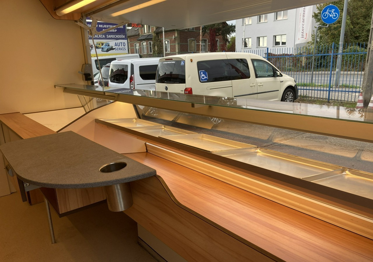 Renault Master Autosklep pie sklep Bar Gastronomiczny Food Truck Foodtruck Borco 20 - Торговый грузовик: фото 5 Renault Master Autosklep pie sklep Bar Gastronomiczny Food Truck Foodtruck Borco 20 - Торговый грузовик: фото 5