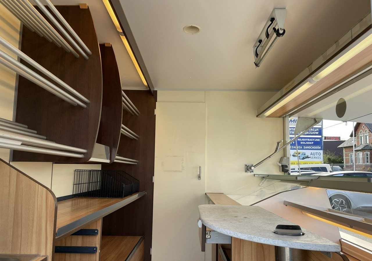 Торговый грузовик Renault Master Autosklep pieczyw Sklep Gastronomiczny Food Truck Foodtruck Borco 20: фото 20