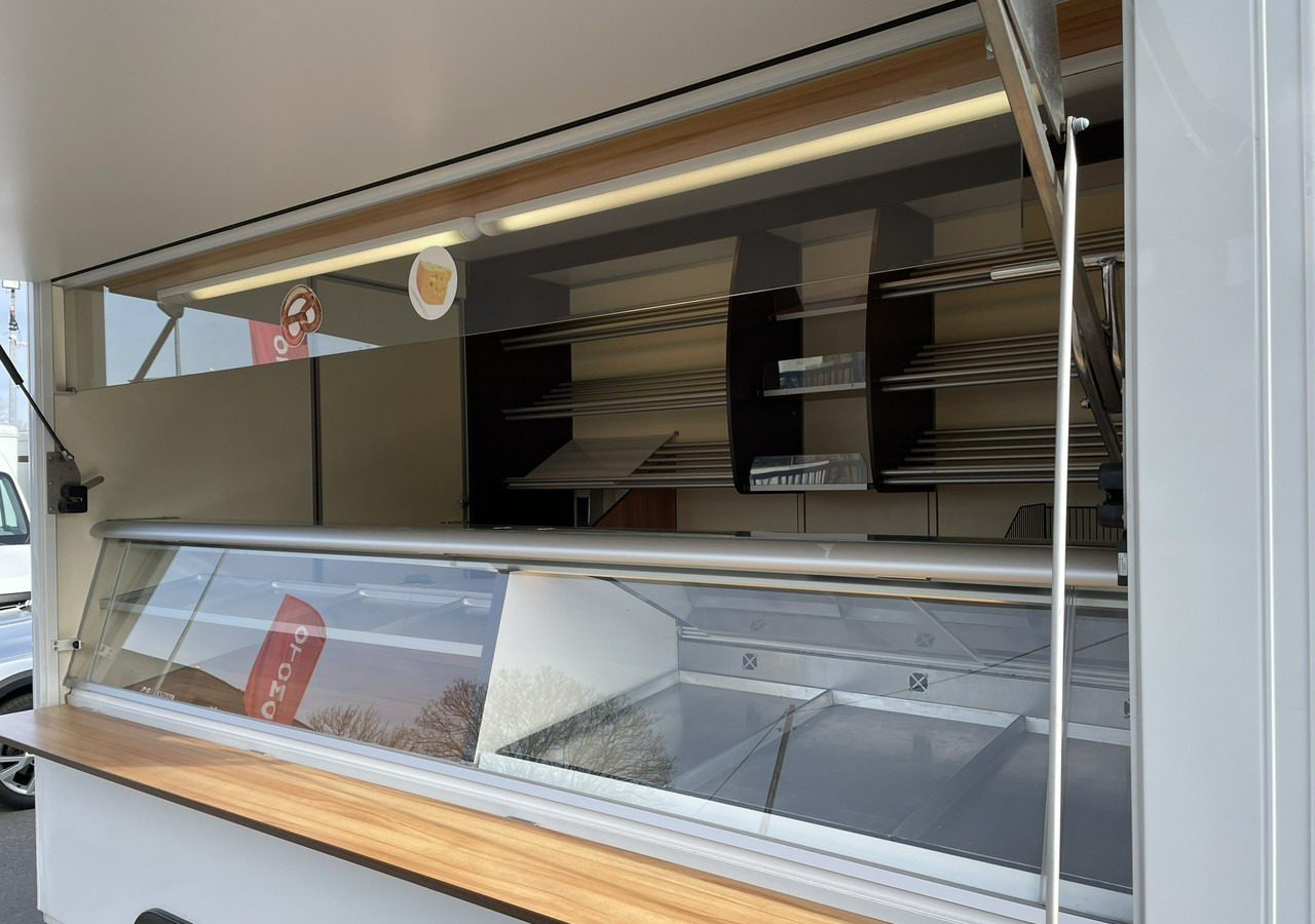 Торговый грузовик Renault Master Autosklep pieczyw Sklep Gastronomiczny Food Truck Foodtruck Borco 20: фото 6