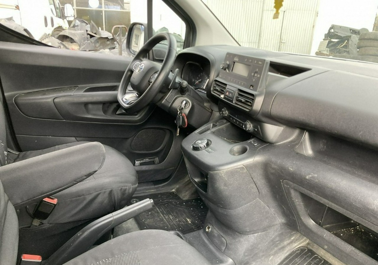 Toyota Inny Toyota Toyota Proace City Maxi - 5 osob Automat Klima Salon PL Model 2021 - Цельнометаллический фургон: фото 3 Toyota Inny Toyota Toyota Proace City Maxi - 5 osob Automat Klima Salon PL Model 2021 - Цельнометаллический фургон: фото 3