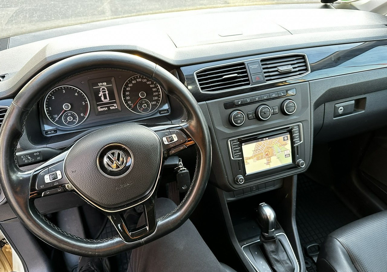 Volkswagen Caddy III Caddy 2.0 TDI do przewozu Niepełnosprawnych Inwalida Rampa 2020 Pefr - Легковой автомобиль: фото 4 Volkswagen Caddy III Caddy 2.0 TDI do przewozu Niepełnosprawnych Inwalida Rampa 2020 Pefr - Легковой автомобиль: фото 4