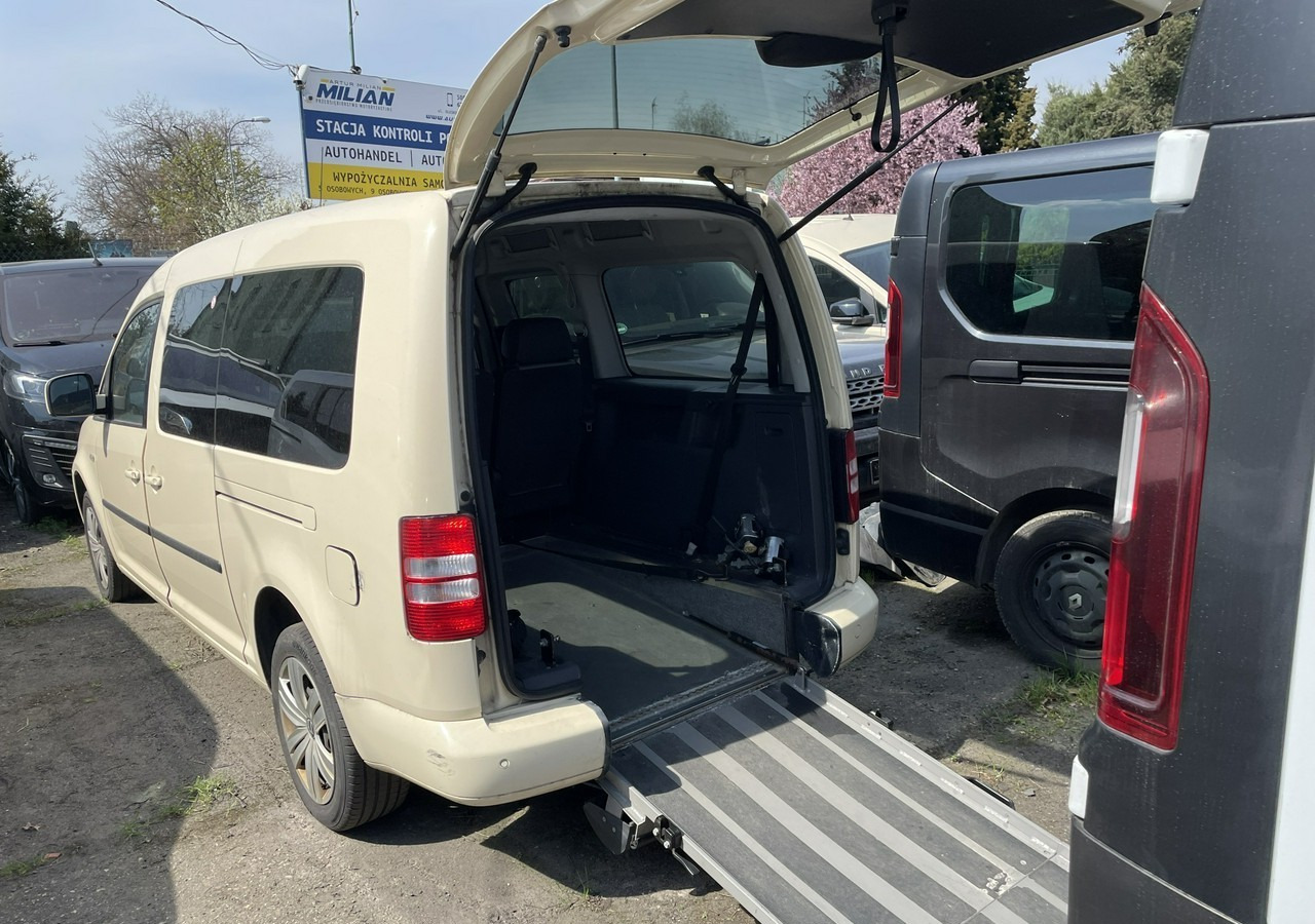 Volkswagen Caddy III Caddy do przewozu Niepełnosprawnych inwalida rampa 2015 - Легковой автомобиль: фото 1 Volkswagen Caddy III Caddy do przewozu Niepełnosprawnych inwalida rampa 2015 - Легковой автомобиль: фото 1