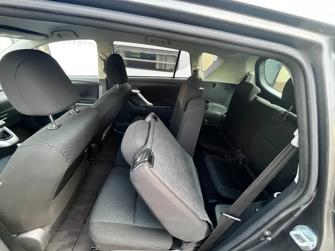 Toyota Verso Travel 7 Sitzer Kupplungsschaden - Легковой автомобиль: фото 5 Toyota Verso Travel 7 Sitzer Kupplungsschaden - Легковой автомобиль: фото 5