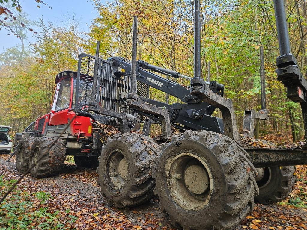 Komatsu 875 - Форвардер: фото 2 Komatsu 875 - Форвардер: фото 2