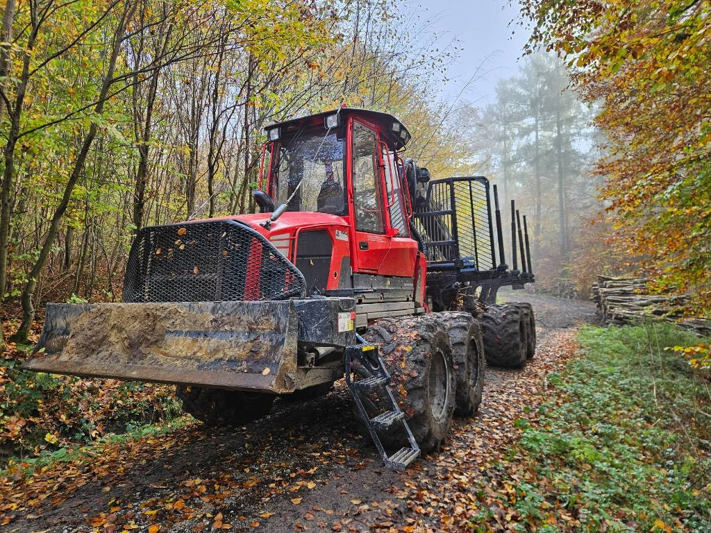 Komatsu 875 - Форвардер: фото 1 Komatsu 875 - Форвардер: фото 1