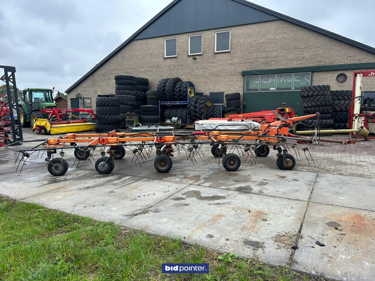 Fella TH1300 Hydro - Сеноворошилка: фото 1 Fella TH1300 Hydro - Сеноворошилка: фото 1