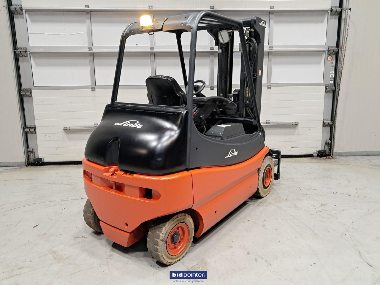 Linde E25-02 elektrische vorkheftruck - Электропогрузчик: фото 4 Linde E25-02 elektrische vorkheftruck - Электропогрузчик: фото 4
