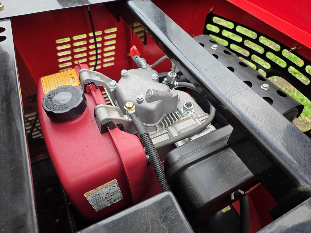 Jpc ht 1200 - Мини-экскаватор: фото 5 Jpc ht 1200 - Мини-экскаватор: фото 5