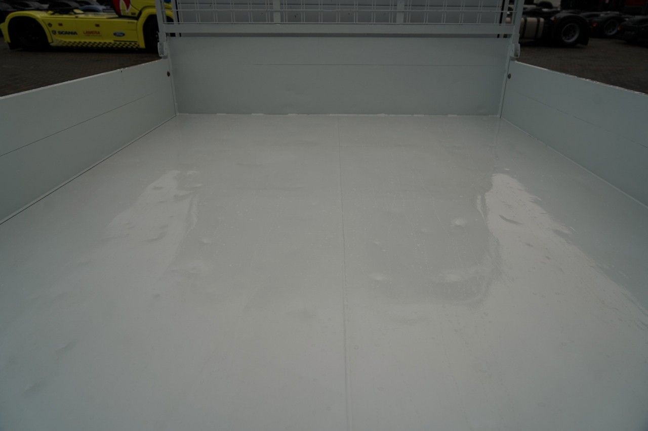 Малотоннажный самосвал Iveco DAILY 35-140 / WYWROTKA / BRYGADÓWKA / BLIŹNIAK: фото 25 Малотоннажный самосвал Iveco DAILY 35-140 / WYWROTKA / BRYGADÓWKA / BLIŹNIAK: фото 25