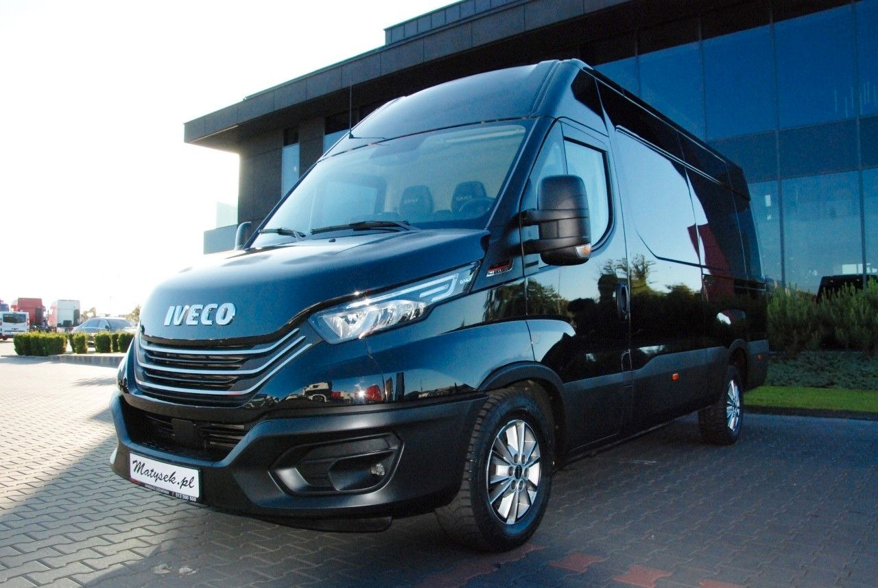 Цельнометаллический фургон Iveco DAILY 35-180 /  BLASZAK / 2022 ROK /  HI-MATIC /: фото 7