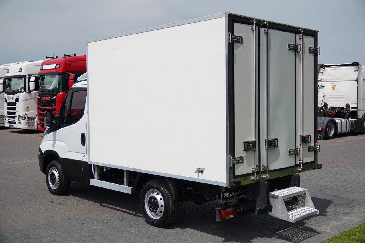 Iveco DAILY / CHŁODNIA / AGREGAT CARIER -XARIOS 200 / - Фургон-рефрижератор: фото 2 Iveco DAILY / CHŁODNIA / AGREGAT CARIER -XARIOS 200 / - Фургон-рефрижератор: фото 2