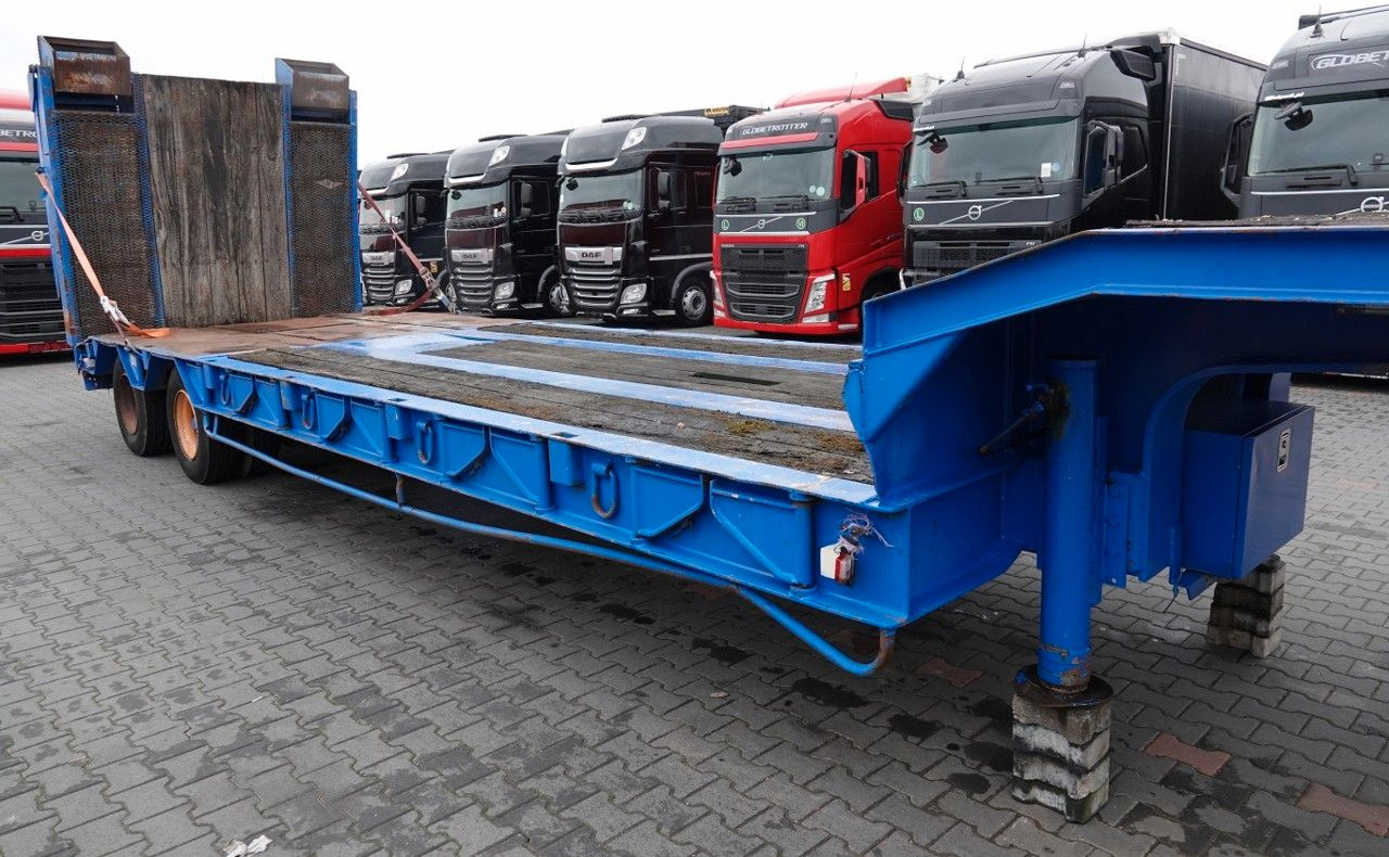 Kaiser LAWETA NISKOPODWOZIOWA / NAJAZDY HYDRAULICZNE / в лизинг Kaiser LAWETA NISKOPODWOZIOWA / NAJAZDY HYDRAULICZNE /: фото 6 Kaiser LAWETA NISKOPODWOZIOWA / NAJAZDY HYDRAULICZNE / в лизинг Kaiser LAWETA NISKOPODWOZIOWA / NAJAZDY HYDRAULICZNE /: фото 6