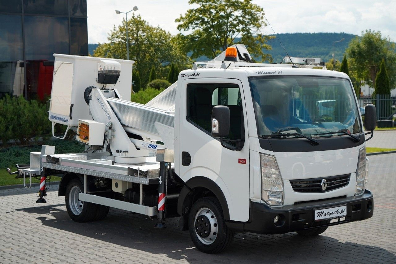 Renault MAXITY / ZWYŻKA 20 METRÓW / PODNOŚNIK KOSZOWY MU - Грузовик с подъемником: фото 4 Renault MAXITY / ZWYŻKA 20 METRÓW / PODNOŚNIK KOSZOWY MU - Грузовик с подъемником: фото 4