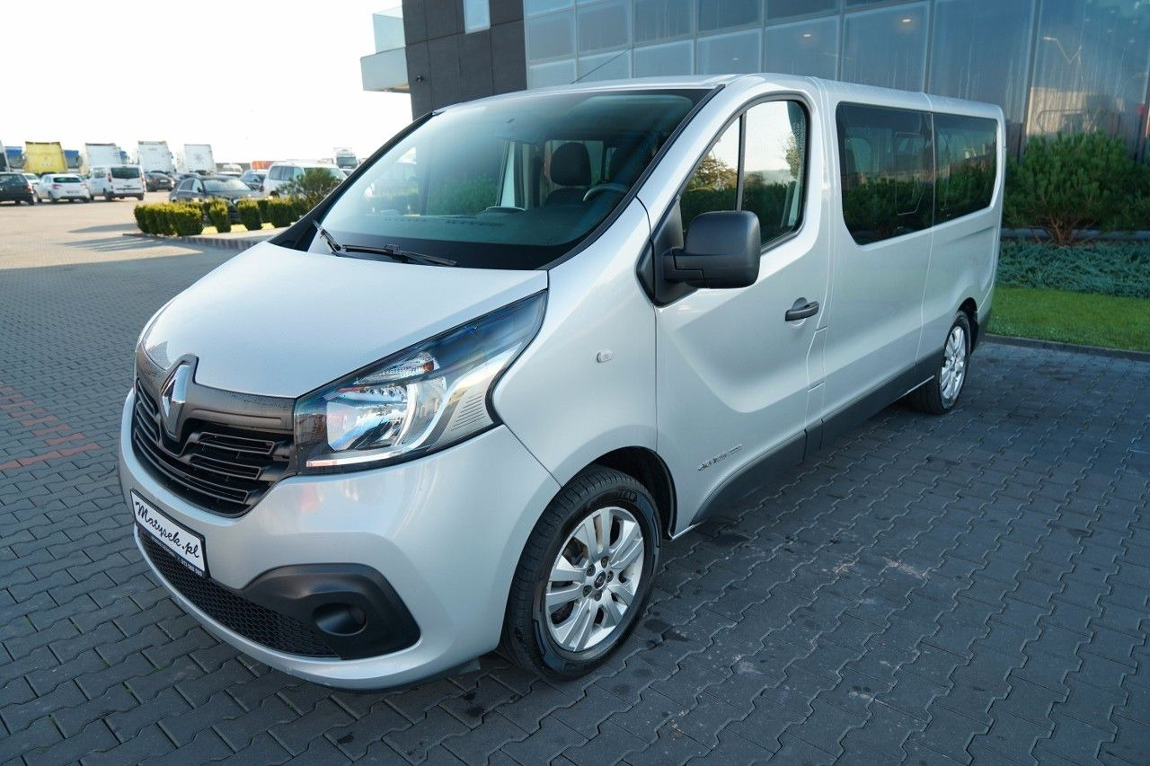 Renault TRAFIC 125 DCI / BUS / 9 MIEJSC / 2017 ROK / PO - Пассажирский фургон: фото 2 Renault TRAFIC 125 DCI / BUS / 9 MIEJSC / 2017 ROK / PO - Пассажирский фургон: фото 2