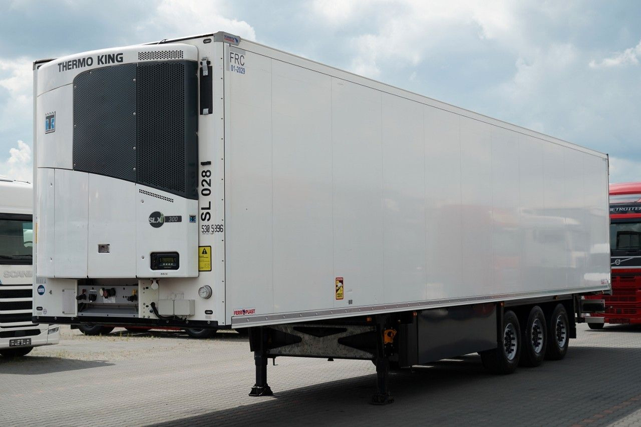 Schmitz Cargobull 023 ROK / CHŁODNIA / THERMO KING SLX 300 / DOPPE - Полуприцеп-рефрижератор: фото 2 Schmitz Cargobull 023 ROK / CHŁODNIA / THERMO KING SLX 300 / DOPPE - Полуприцеп-рефрижератор: фото 2
