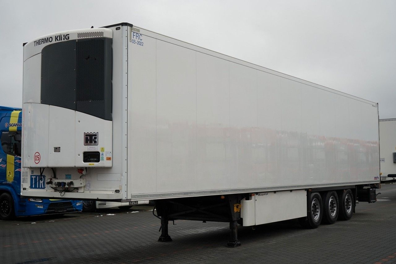 Schmitz Cargobull CHŁODNIA / THERMO KING / HAKÓWKA / OŚ PODNOSZO - Полуприцеп-рефрижератор: фото 1 Schmitz Cargobull CHŁODNIA / THERMO KING / HAKÓWKA / OŚ PODNOSZO - Полуприцеп-рефрижератор: фото 1