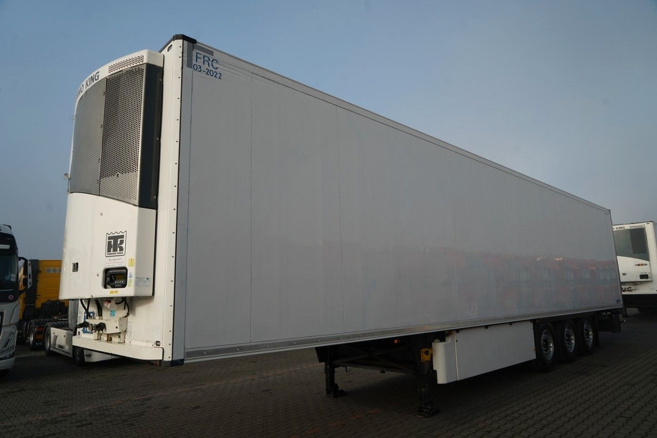 Schmitz Cargobull / CHŁODNIA / THERMO KING SLX 300 / HAKÓWKA / OŚ - Полуприцеп-рефрижератор: фото 2 Schmitz Cargobull / CHŁODNIA / THERMO KING SLX 300 / HAKÓWKA / OŚ - Полуприцеп-рефрижератор: фото 2
