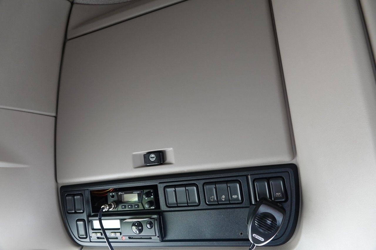 Тягач DAF XF 460 / SUPER SPACE CAB / EURO 6 / 2015 YEAR: фото 16