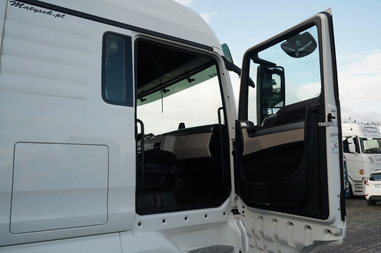 Тягач MAN TGX 18. 460 / MEGA / LOWDECK / REGULOWANE SIODŁO: фото 39