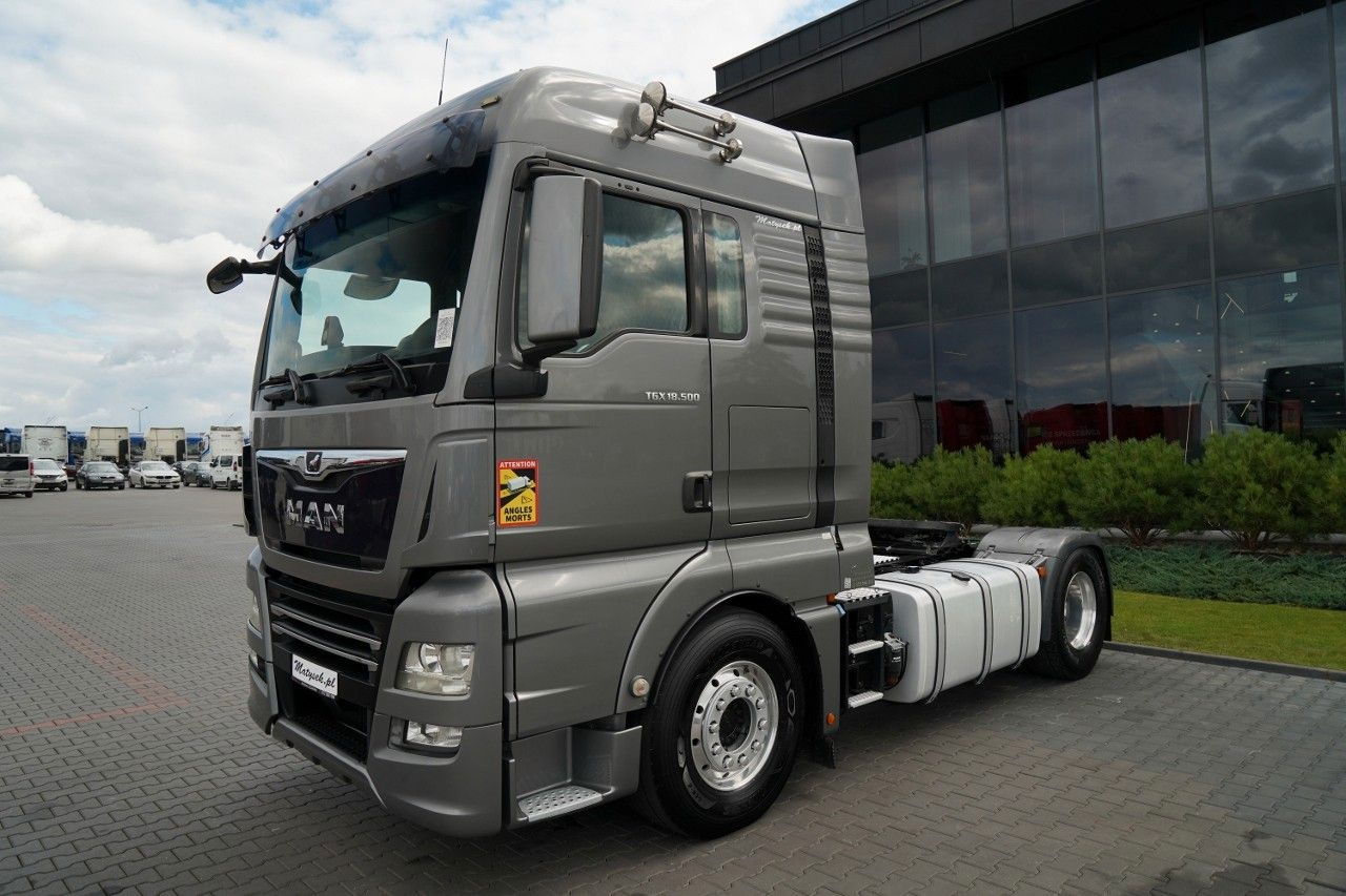 MAN TGX 18.500 / RETARDER / PEŁNY ADR / ALUFELGI / N - Тягач: фото 5 MAN TGX 18.500 / RETARDER / PEŁNY ADR / ALUFELGI / N - Тягач: фото 5