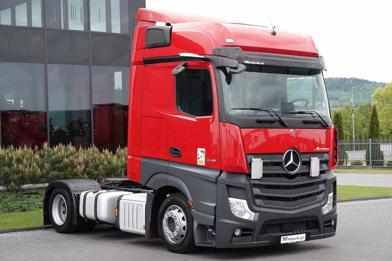 Mercedes-Benz ACTROS 1845 / LOW DECK / MEGA / BIG SPACE / PO K - Тягач: фото 1 Mercedes-Benz ACTROS 1845 / LOW DECK / MEGA / BIG SPACE / PO K - Тягач: фото 1