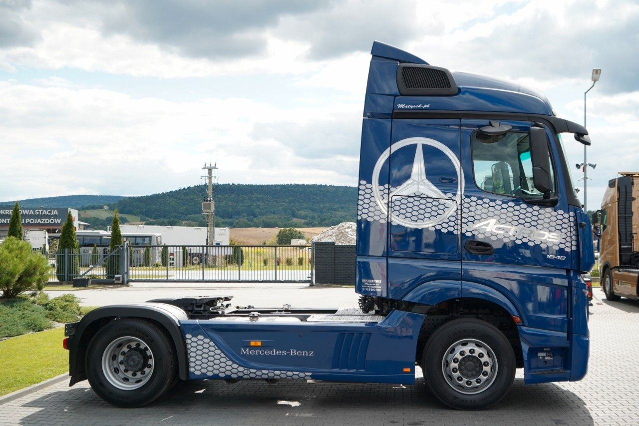Mercedes-Benz ACTROS 1848 / STREAM SPACE / SALONKA / FLEETBOAR - Тягач: фото 5 Mercedes-Benz ACTROS 1848 / STREAM SPACE / SALONKA / FLEETBOAR - Тягач: фото 5
