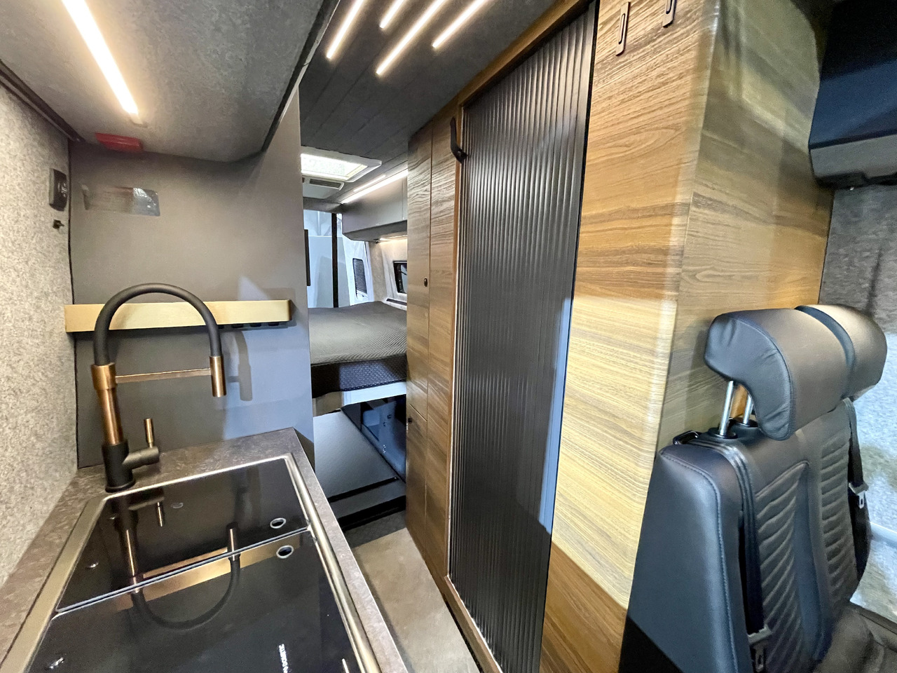 ADRIA Super Twin 700 SGX - Кастенваген: фото 5 ADRIA Super Twin 700 SGX - Кастенваген: фото 5