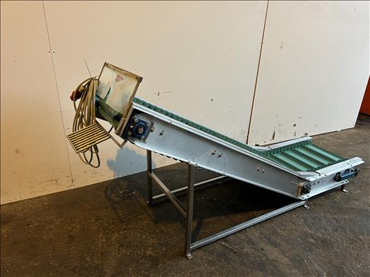 NNP Flighted elevator conveyor - Конвейер: фото 3 NNP Flighted elevator conveyor - Конвейер: фото 3