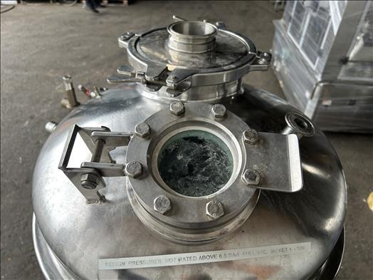 Quinn Holding tank - Пищевое оборудование: фото 2 Quinn Holding tank - Пищевое оборудование: фото 2