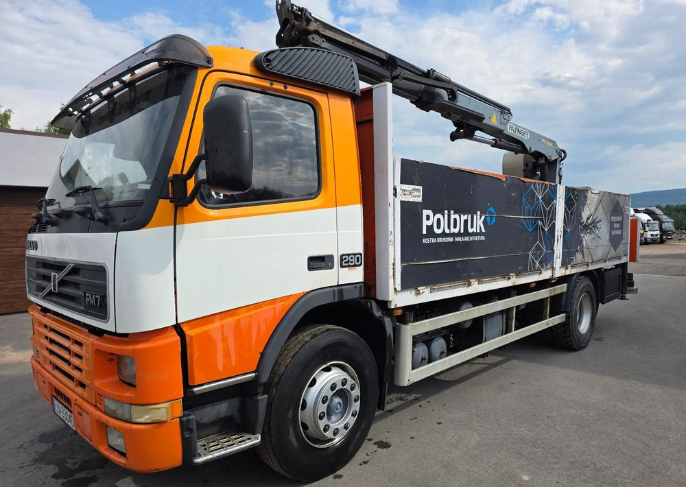 Volvo FM7 - Грузовик бортовой/ Платформа, Автоманипулятор: фото 1 Volvo FM7 - Грузовик бортовой/ Платформа, Автоманипулятор: фото 1