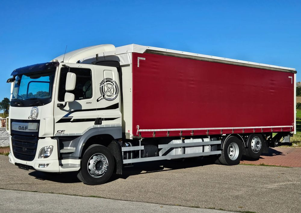 DAF CF370/410/BURTO-FIRANKA/RETARDER/WINDA/OŚ SKRĘTNA-PODNOSZONA/E6/SPROWADZONY/20PALET/BURTO-FIRANKA - Тентованный грузовик: фото 1 DAF CF370/410/BURTO-FIRANKA/RETARDER/WINDA/OŚ SKRĘTNA-PODNOSZONA/E6/SPROWADZONY/20PALET/BURTO-FIRANKA - Тентованный грузовик: фото 1